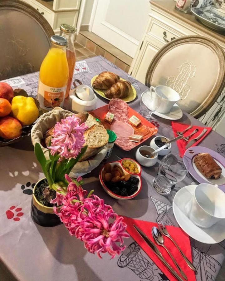 La Tour Cachee Bed and Breakfast Mortain-Bocage Εξωτερικό φωτογραφία